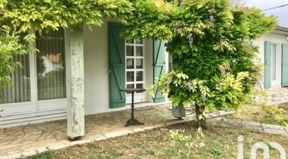 House 4 rooms of 177 m² in Marennes (17320)