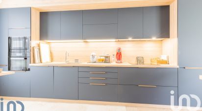 House 5 rooms of 122 m² in Chilly-Mazarin (91380)