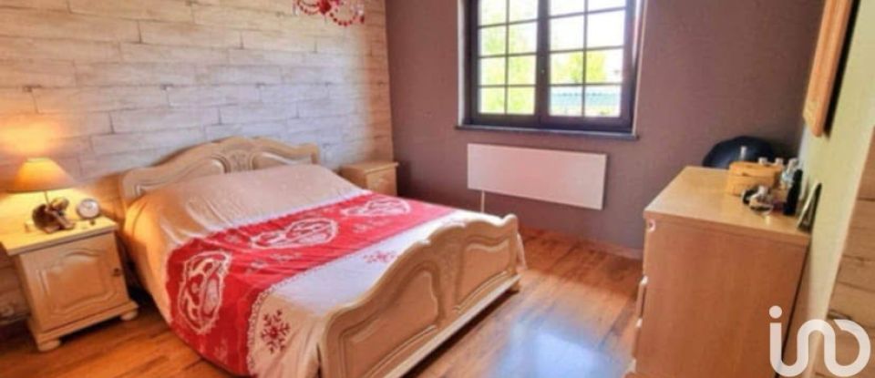 Maison 6 pièces de 113 m² à Roupeldange (57220)