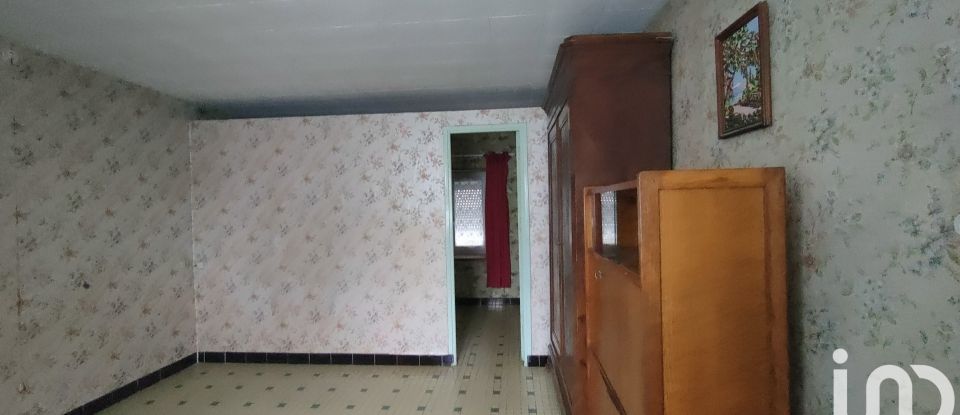 Farm 3 rooms of 80 m² in Vezot (72600)