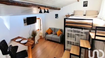 Apartment 1 room of 18 m² in Hyères (83400)