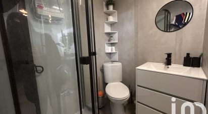 Apartment 1 room of 18 m² in Hyères (83400)