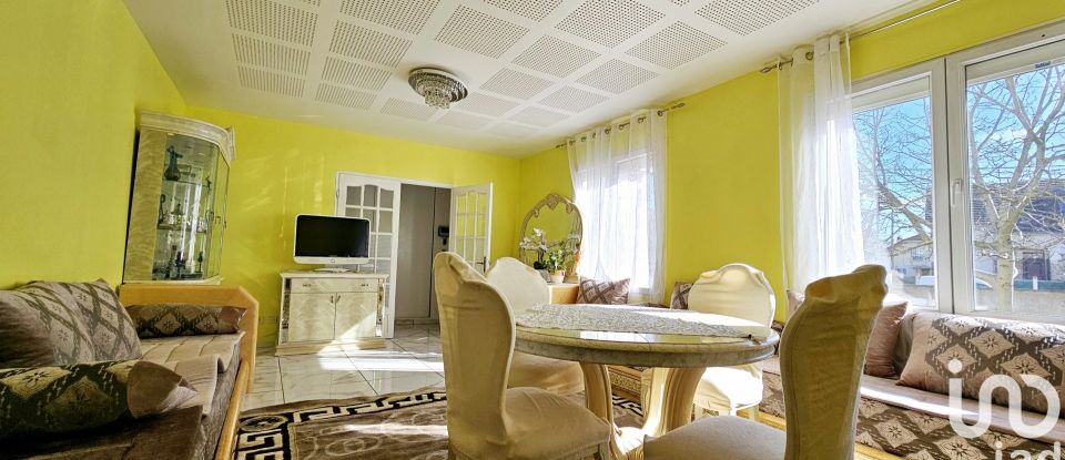 House 9 rooms of 167 m² in Sainte-Geneviève-des-Bois (91700)