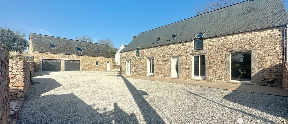 Maison 10 pièces de 186 m² à Virandeville (50690)