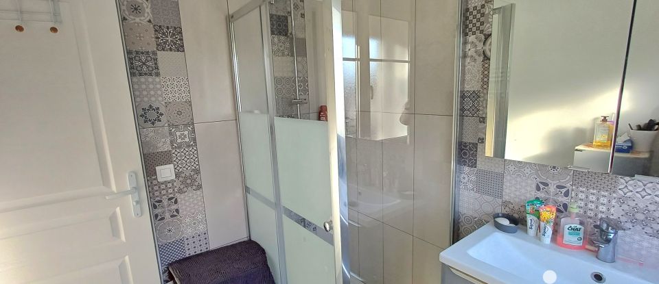 House 11 rooms of 171 m² in Courlon-sur-Yonne (89140)