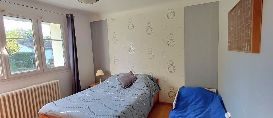 House 11 rooms of 171 m² in Courlon-sur-Yonne (89140)