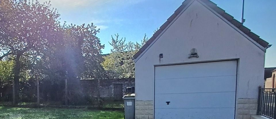 House 11 rooms of 171 m² in Courlon-sur-Yonne (89140)