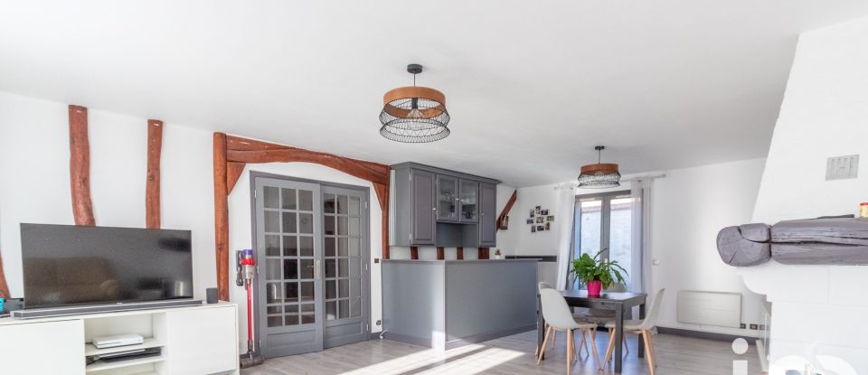 House 7 rooms of 163 m² in Condécourt (95450)