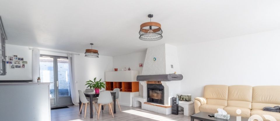 House 7 rooms of 163 m² in Condécourt (95450)