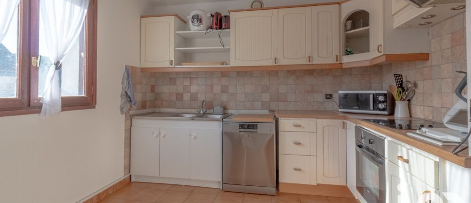 House 7 rooms of 163 m² in Condécourt (95450)