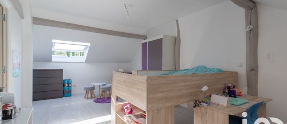 House 7 rooms of 163 m² in Condécourt (95450)