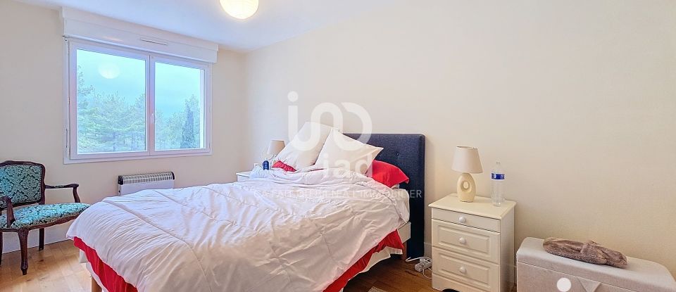 Appartement 3 pièces de 64 m² à Saint-Paul-de-Fenouillet (66220)
