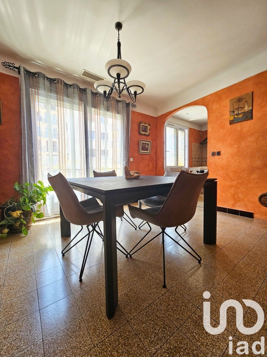Apartment 4 rooms of 90 m² in Perpignan (66000)
