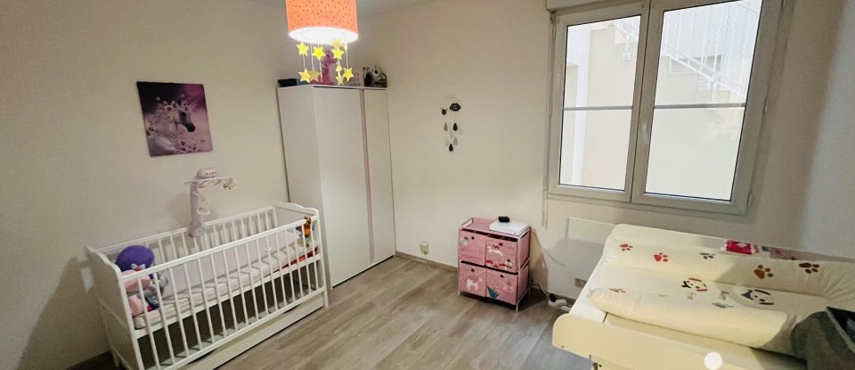 Apartment 4 rooms of 106 m² in Troyes (10000)
