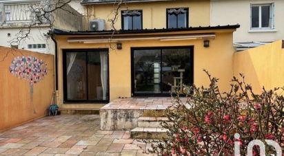 Traditional house 6 rooms of 110 m² in Rezé (44400)