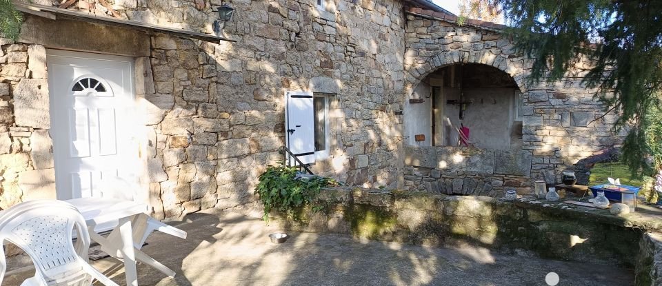 Mas 5 pièces de 123 m² à Les Assions (07140)