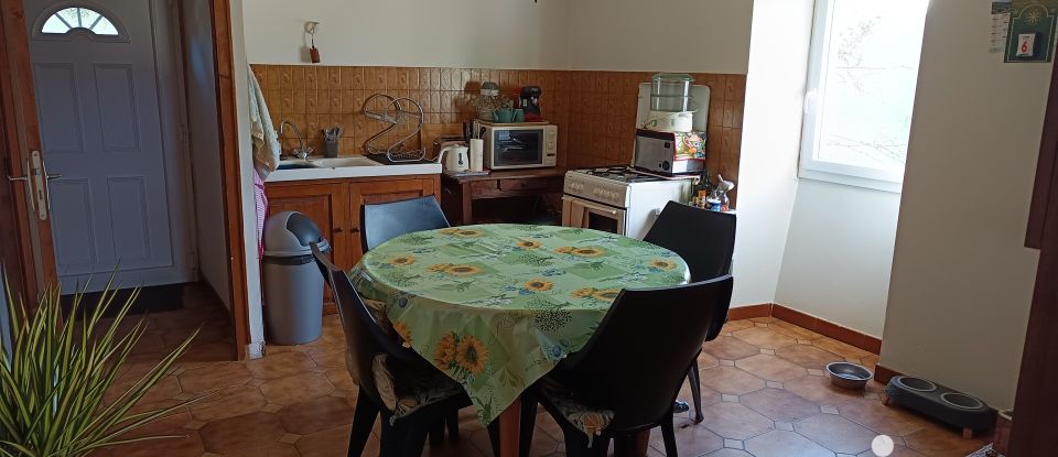 Mas 5 pièces de 123 m² à Les Assions (07140)