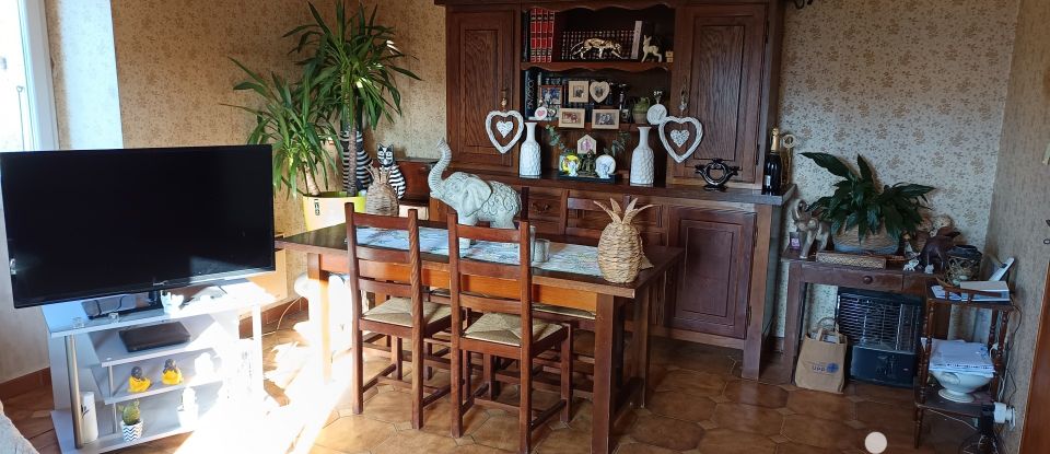 Mas 5 pièces de 123 m² à Les Assions (07140)