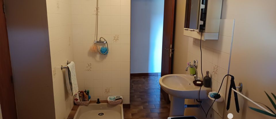 Mas 5 pièces de 123 m² à Les Assions (07140)