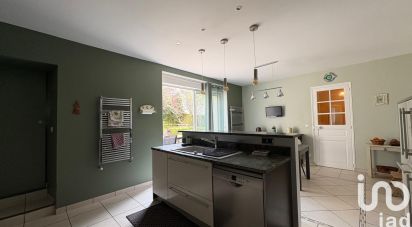 Traditional house 6 rooms of 186 m² in Bétheny (51450)
