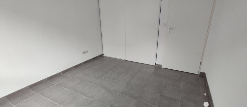 Apartment 2 rooms of 42 m² in Eysines (33320)