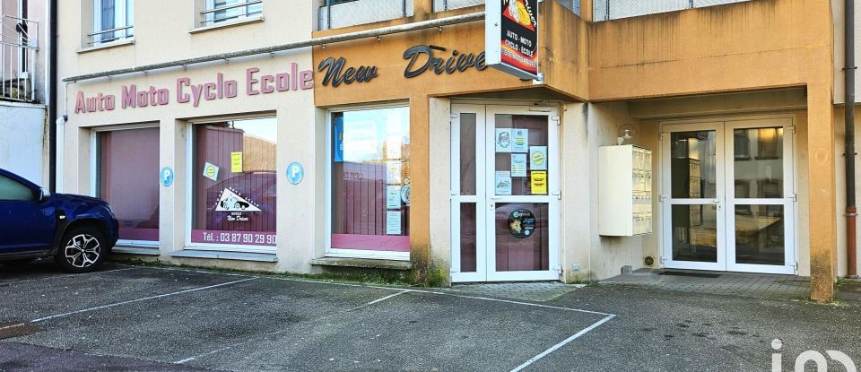 Commercial walls of 71 m² in Creutzwald (57150)