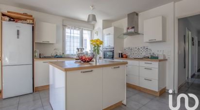 Apartment 4 rooms of 81 m² in Aix-les-Bains (73100)