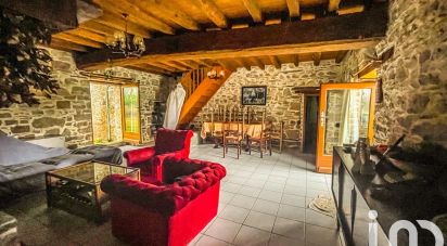 House 7 rooms of 157 m² in Saint-Vincent-des-Landes (44590)