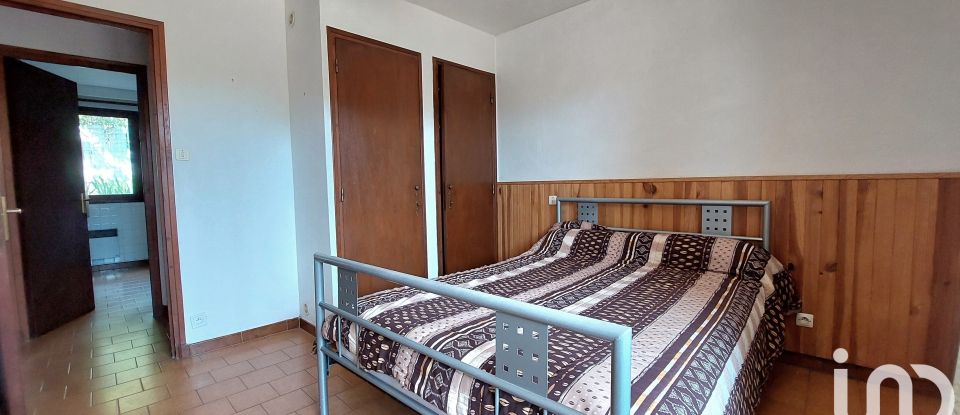 Traditional house 5 rooms of 158 m² in La Garde (83130)