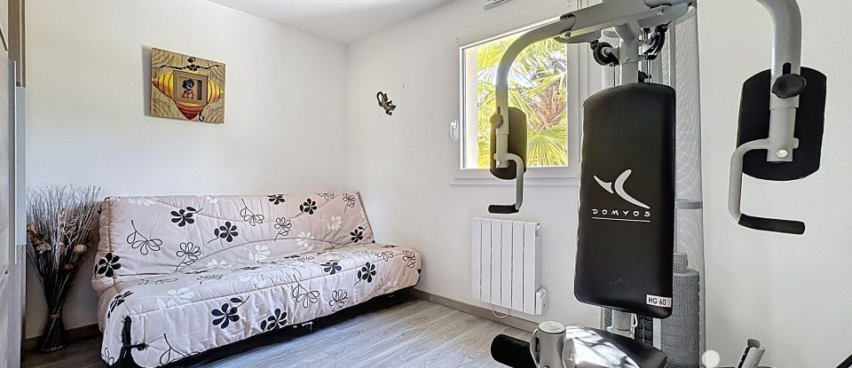 Maison 5 pièces de 107 m² à Théville (50330)