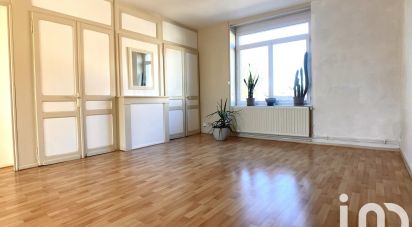 House 6 rooms of 155 m² in Lille (59000)