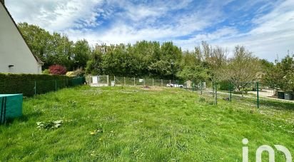 Terrain de 708 m² à Guerville (78930)