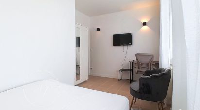Appartement 2 pièces de 43 m² à Évry (91000)