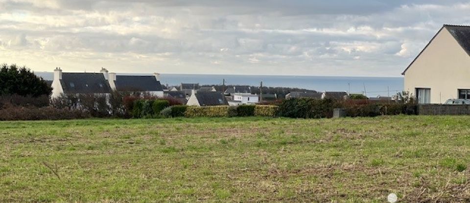 Land of 1,104 m² in Plozévet (29710)