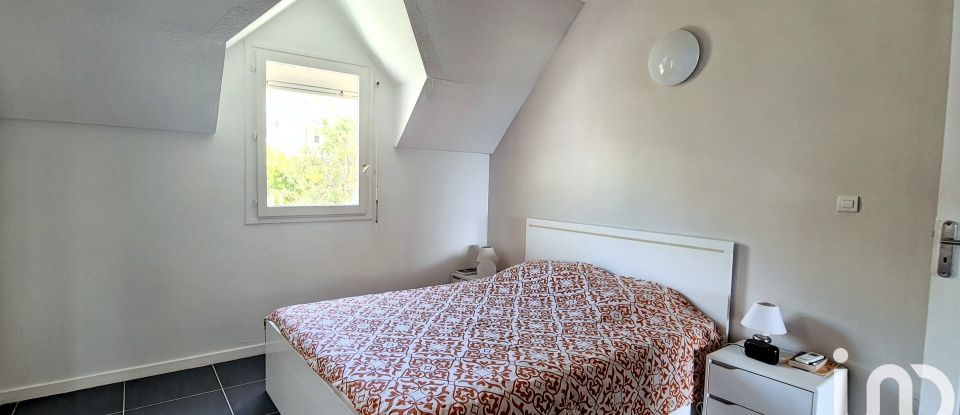 Apartment 4 rooms of 98 m² in Le Gosier (97190)