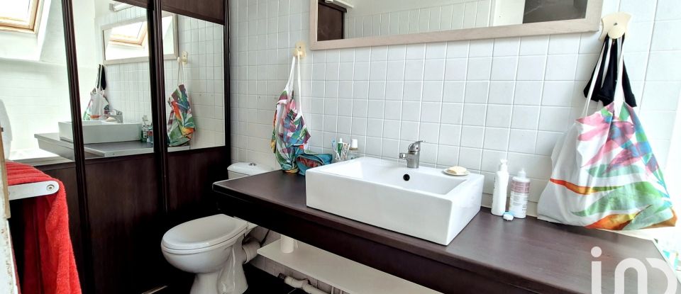 Apartment 4 rooms of 98 m² in Le Gosier (97190)