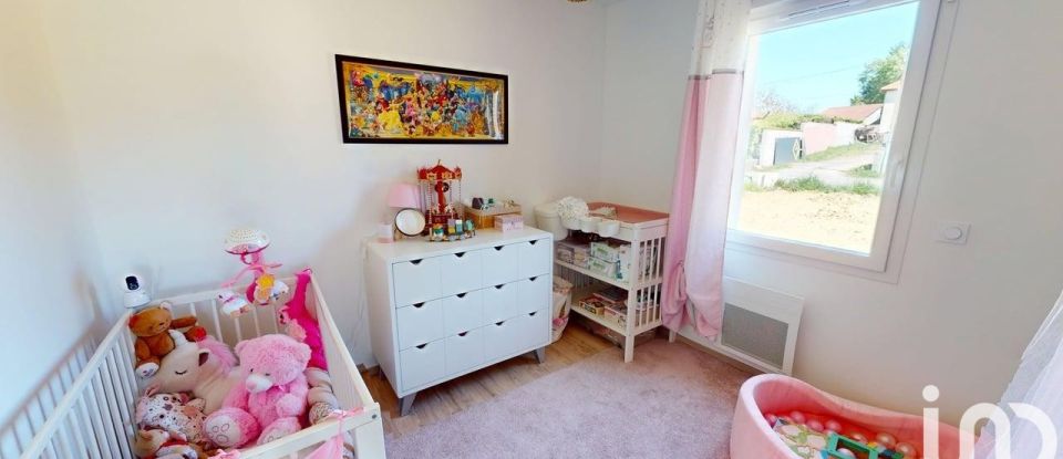 House 4 rooms of 92 m² in Lembeye (64350)