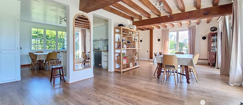 Traditional house 6 rooms of 160 m² in Saint-Maurice-sur-Aveyron (45230)