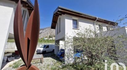 Building in Saint-Julien-Mont-Denis (73870) of 276 m²