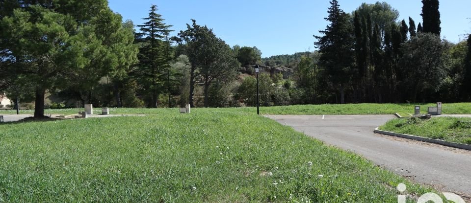 Land of 632 m² in Escales (11200)