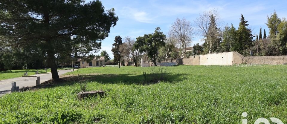 Land of 652 m² in Escales (11200)