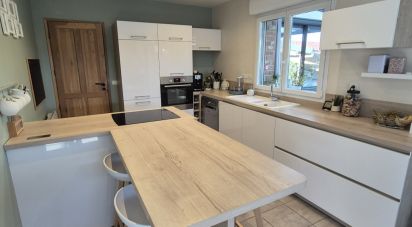 Country home 5 rooms of 120 m² in Saint-Amand-les-Eaux (59230)