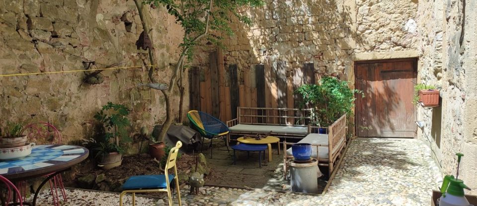 House 5 rooms of 120 m² in Saint-Macaire (33490)