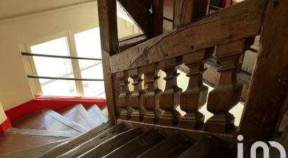 Apartment 2 rooms of 47 m² in Paris (75004)