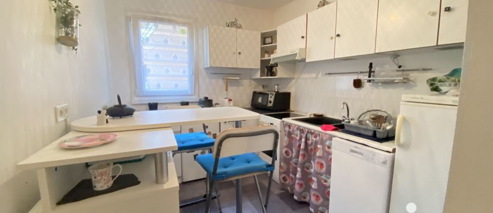 Apartment 2 rooms of 57 m² in Évry (91000)