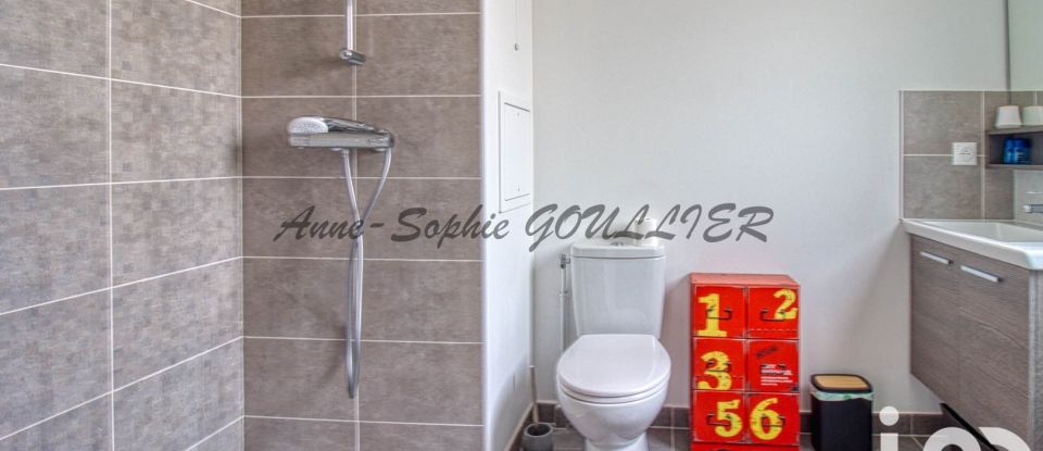 House 4 rooms of 82 m² in Andrésy (78570)