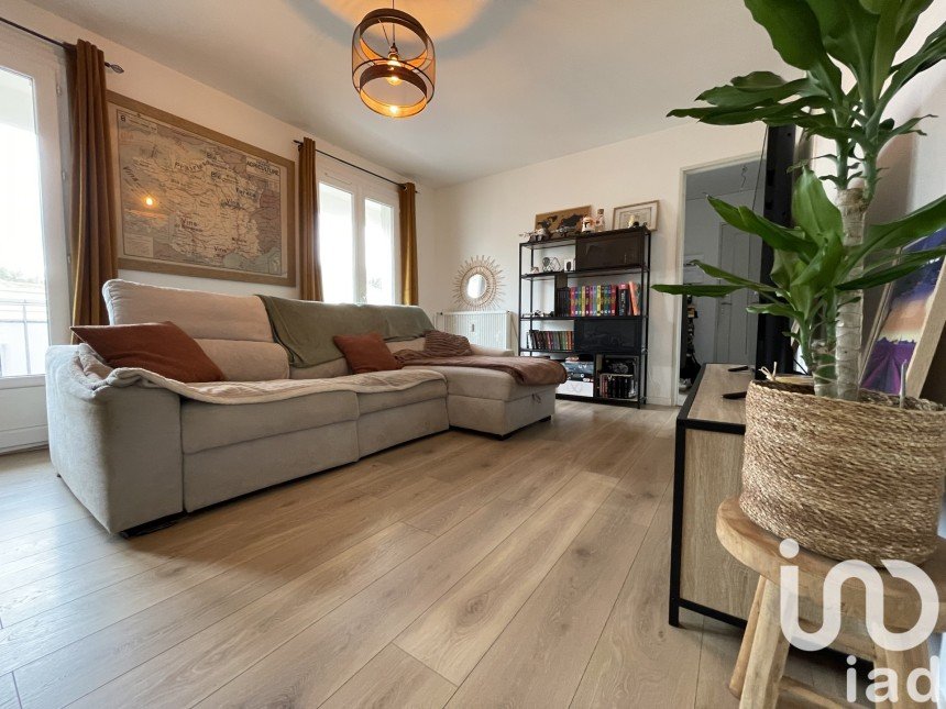 Appartement 3 pièces de 69 m² à Narbonne (11100)