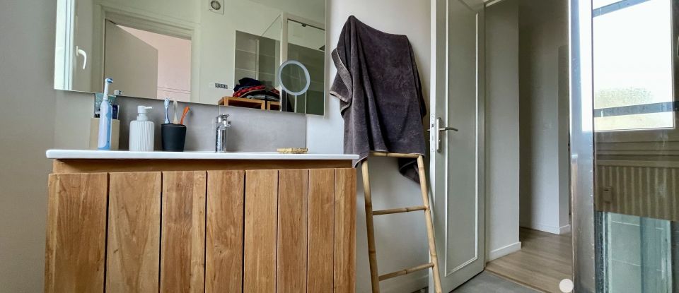 Appartement 3 pièces de 69 m² à Narbonne (11100)