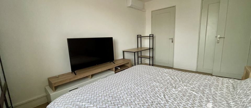 Appartement 3 pièces de 69 m² à Narbonne (11100)