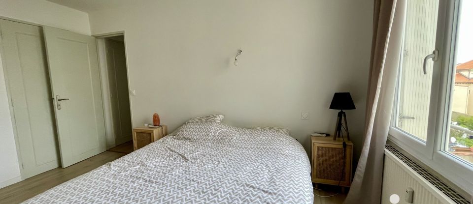 Appartement 3 pièces de 69 m² à Narbonne (11100)